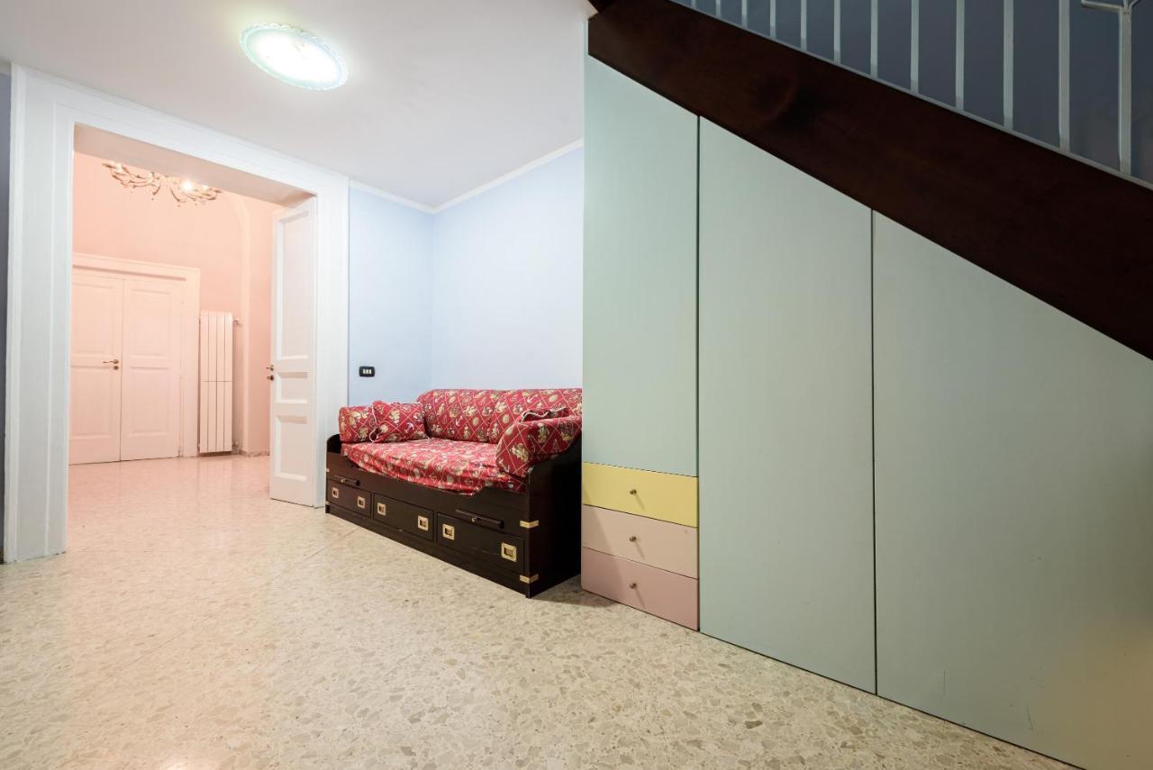 דירות נאפולי Casa Di Flo מראה חיצוני תמונה