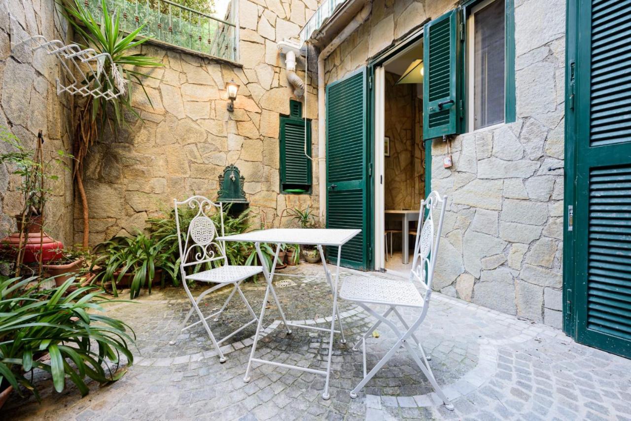 דירות נאפולי Casa Di Flo מראה חיצוני תמונה