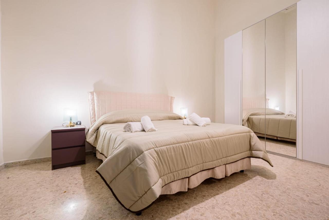דירות נאפולי Casa Di Flo מראה חיצוני תמונה